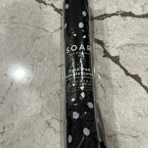 Soar Tech Elevated Desk Pad